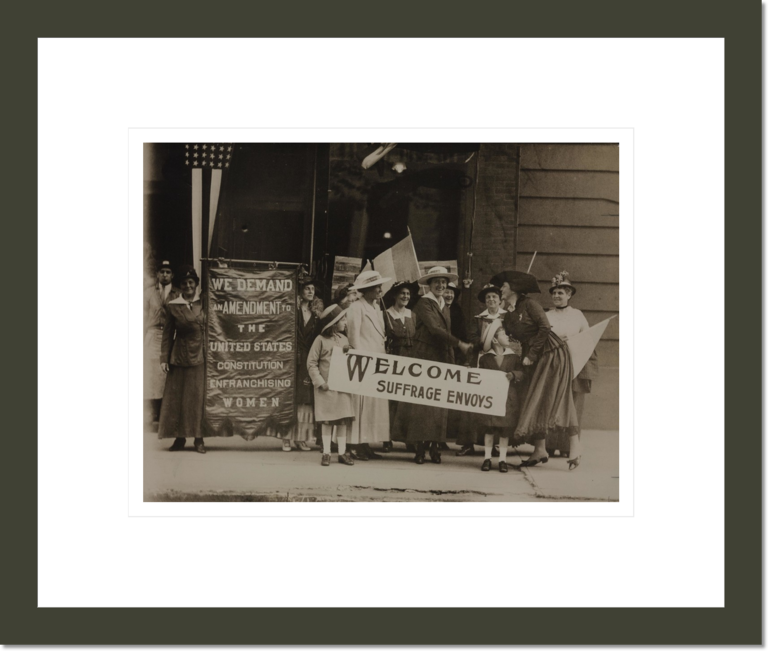 [Suffrage envoys from San Francisco greeted in New Jersey on their way to Washington to present a petition to Congress Suffrage envoys from San Francisco greeted containing more than 500,000 signatures.]