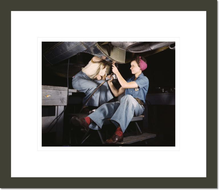 Women at work on bomber, Douglas Aircraft Company, Long Beach, Calif.